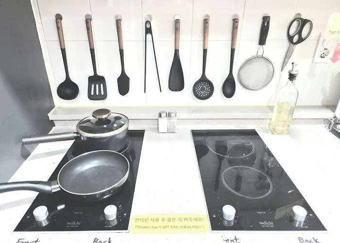 Tommy Jongno ---- Tax Return Authorized Shop 서울특별시